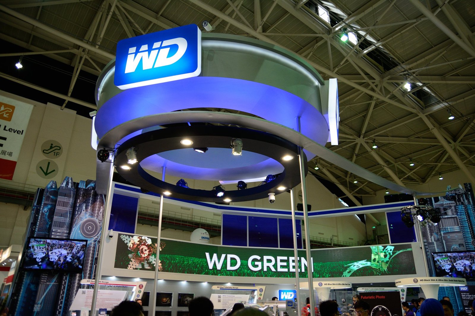 WD: Câștiguri peste așteptări, acțiuni în scădere